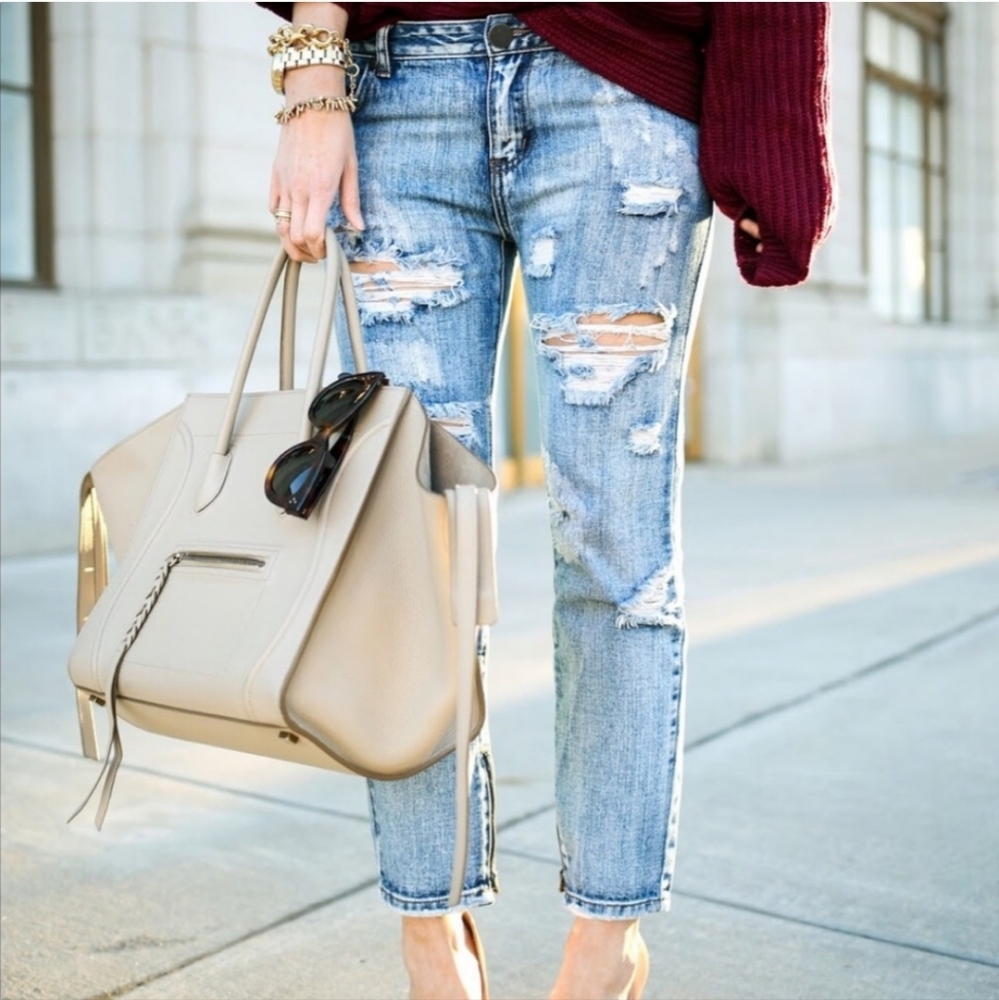 Tobi Ankle Zipper Distressed Cropped Jeans - Size 25